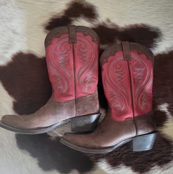 Ariat boots - Picture 2 of 6